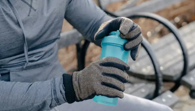gloves — photo