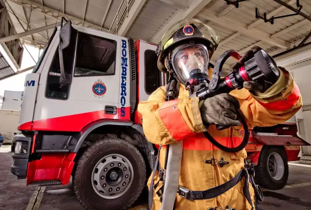 firefighter — photo