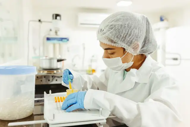scientist — photo