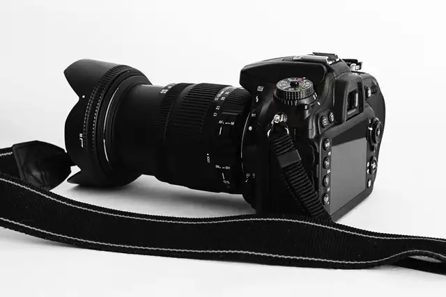 camera — photo