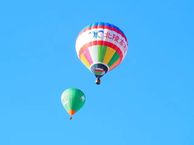 hot-air balloon — photo